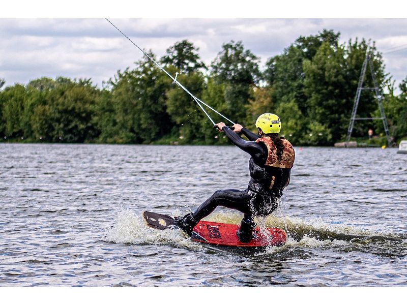 Si quieres descubrir el cable de wakeboard, ¡aquí tienes todos nuestros