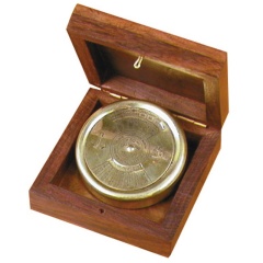 El Topomarinecalendario de latón y su caja