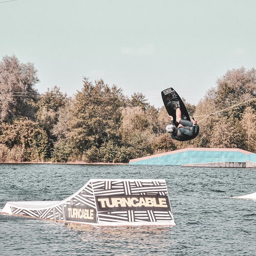 Figura de park cable Wakeboard en câble parc