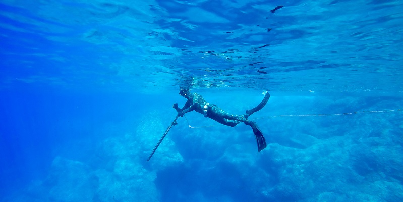 traje pesca submarina