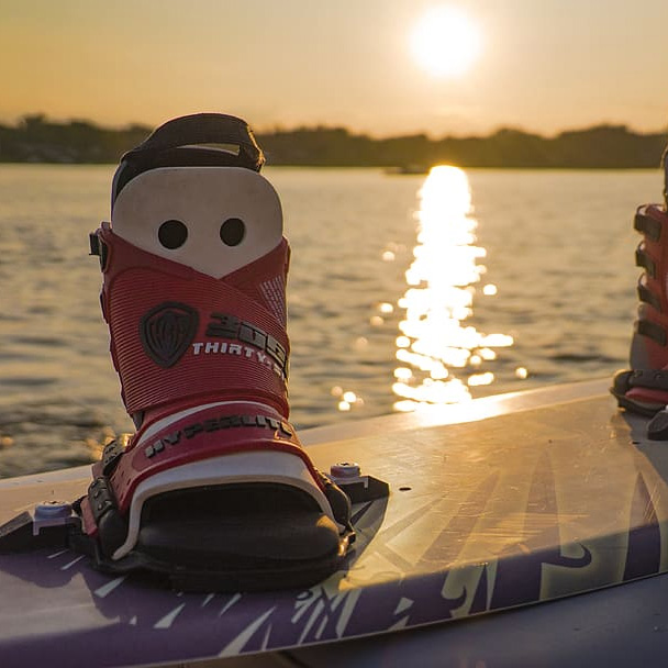 Fijación bota wakeboard